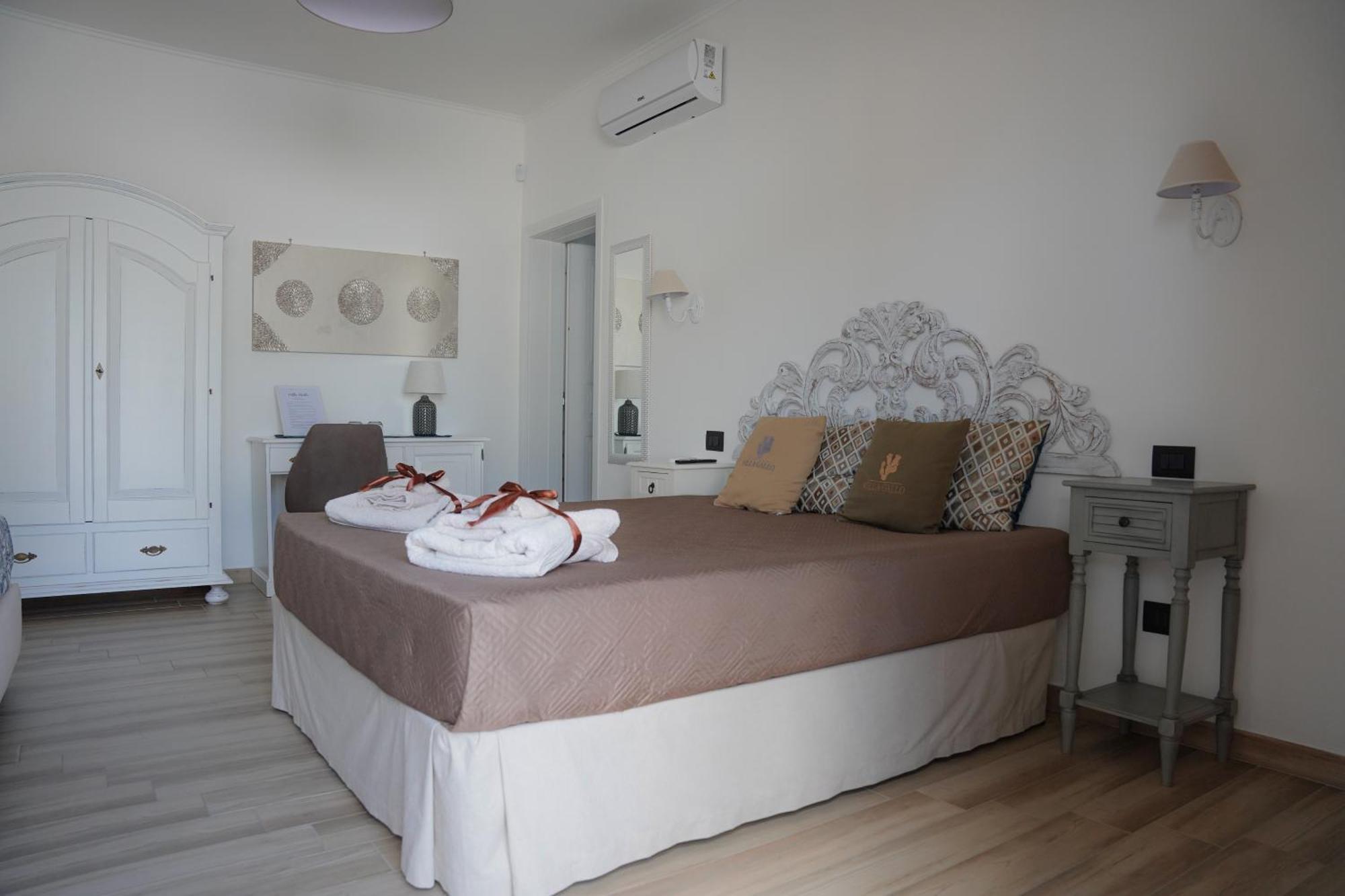 B&B Villa Gallo Torre Squillace Exterior foto